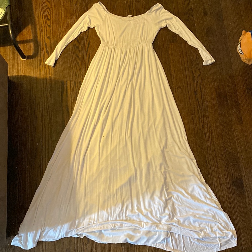 Maxi maternity dress